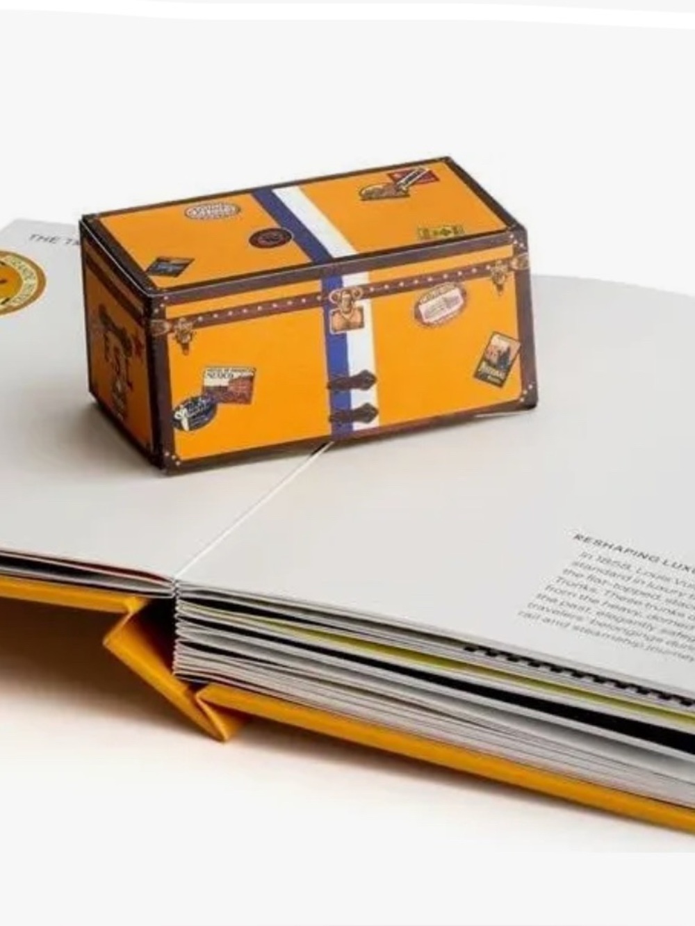 Pop Up Louis Vuitton Orange & Blue Fashion Book - Picture 3 of 10